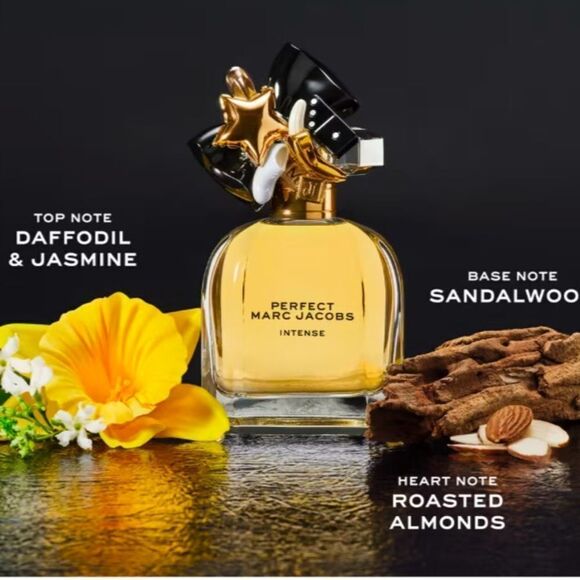 Marc Jacobs Perfect Intense
Travel Spray - Luxurious Elegance in Your Po… - Picture 17 of 17